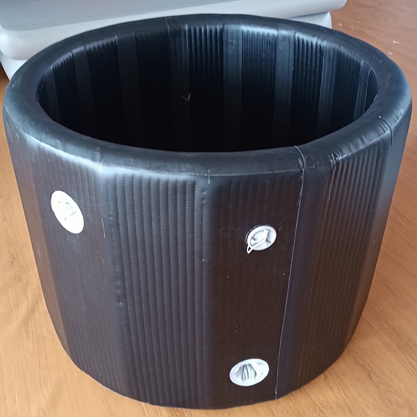 Black Circular Cold Water Recovery Pod